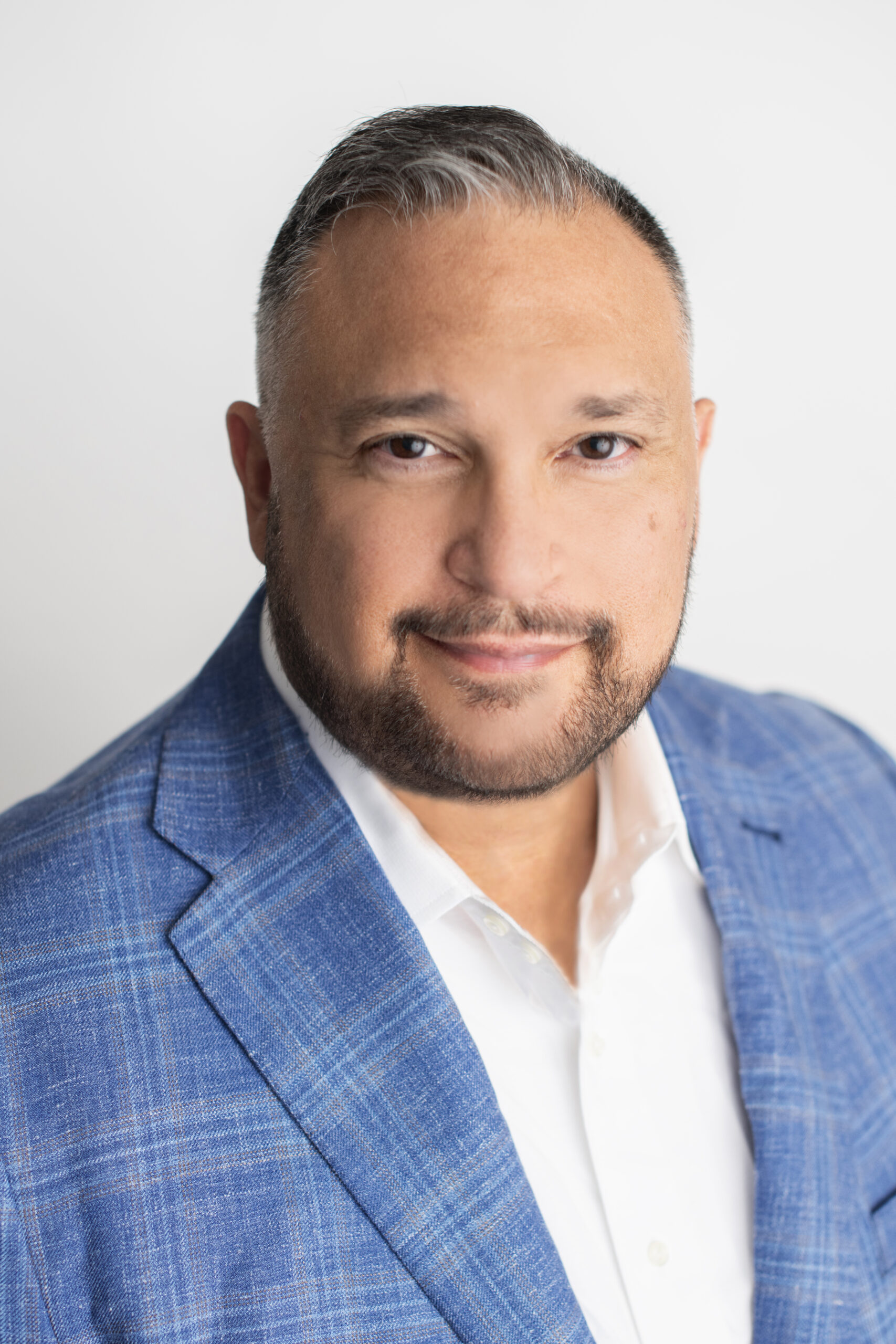 Eric Montalvo headshot